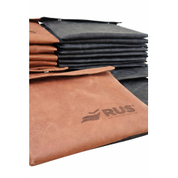 Portanotebook de cuero RUS